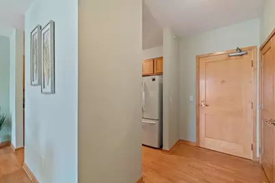 619 8th Street SE #410, Minneapolis, MN 55414 - Photo 19