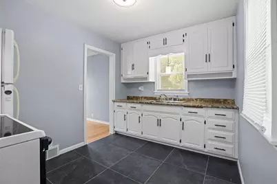 16612 Minnetonka Boulevard, Minnetonka, MN 55345 - Photo 9