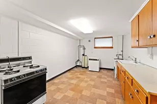 202 Ash St W, South Saint Paul, MN 55075 - Photo 23