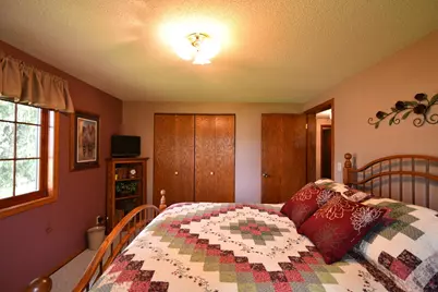 131 Walnut, Zumbrota, MN 55992 - Photo 13