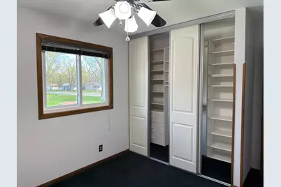 446 Hawes Avenue, Vadnais Heights, MN 55127 - Photo 19