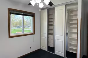 446 Hawes Ave, Vadnais Heights, MN 55127 - Photo 19