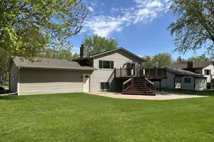 446 Hawes Ave, Vadnais Heights, MN 55127 - Photo 5