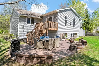 8600 Pineview Lane N, Maple Grove, MN 55369 - Photo 3