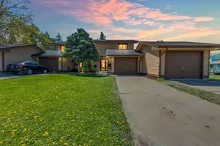 522 Aurora Ave, Saint Paul, MN 55103 - Photo 1