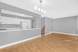 522 Aurora Ave, Saint Paul, MN 55103 - Photo 9