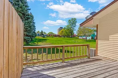 522 Aurora Avenue, Saint Paul, MN 55103 - Photo 23