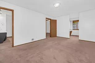 522 Aurora Ave, Saint Paul, MN 55103 - Photo 15