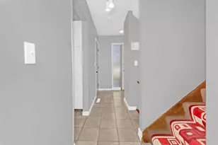 522 Aurora Ave, Saint Paul, MN 55103 - Photo 5