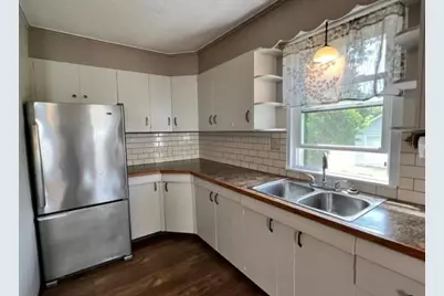 317 Minnesota Avenue E, Sebeka, MN 56477 - Photo 11