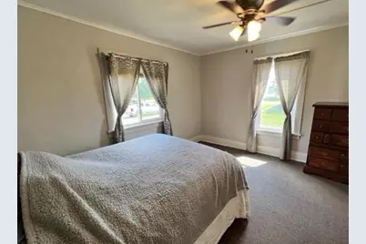 317 Minnesota Avenue E, Sebeka, MN 56477 - Photo 17