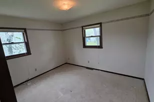 806 N 29 Street N, Fargo, ND 58102 - Photo 19