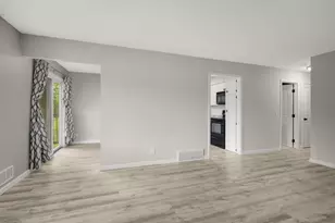 840 Cortland Dr, Apple Valley, MN 55124 - Photo 17