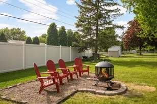 840 Cortland Dr, Apple Valley, MN 55124 - Photo 5