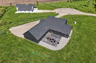 19347 Lake Volney Cir, Le Center, MN 56057 - Photo 7