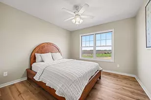 19347 Lake Volney Cir, Le Center, MN 56057 - Photo 23