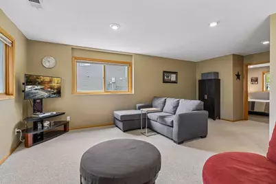 658 Lois Lane, Circle Pines, MN 55014 - Photo 33