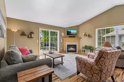 658 Lois Lane, Circle Pines, MN 55014 - Photo 11