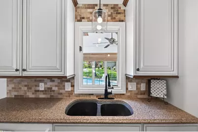 15005 76th Place N, Maple Grove, MN 55311 - Photo 17
