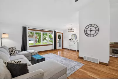 15005 76th Place N, Maple Grove, MN 55311 - Photo 5