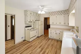 721 Riverside Ave S, Sartell, MN 56377 - Photo 11