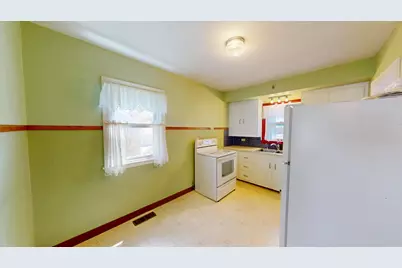 510 Johnson Street, Albert Lea, MN 56007 - Photo 9