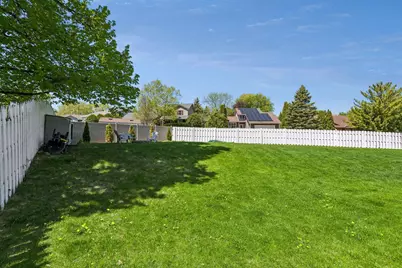 11283 49th Avenue N, Plymouth, MN 55442 - Photo 41