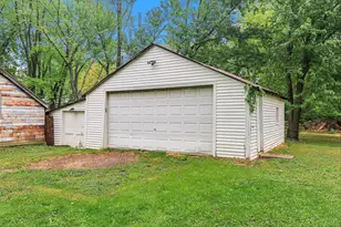 6104 24th St N, Oakdale, MN 55128 - Photo 37