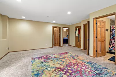 124 Harbor Hill Drive, Mankato, MN 56001 - Photo 13
