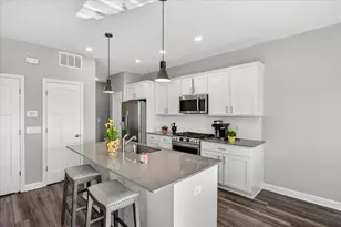 22911 Hazel Ln, Rogers, MN 55374 - Photo 11