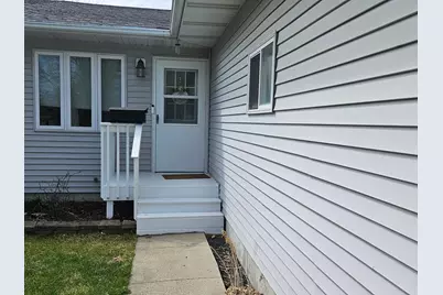 323 3rd Avenue S, Wahpeton,  58075 - Photo 3