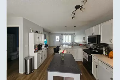 323 3rd Avenue S, Wahpeton,  58075 - Photo 13