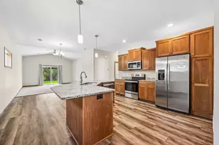 126 9th Avenue Northeast, Isanti, MN 55040 - Photo 13
