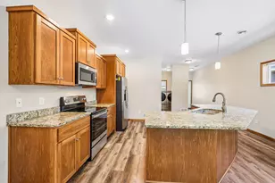 126 9th Avenue Northeast, Isanti, MN 55040 - Photo 17