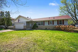 7617 Lee Ave N, Brooklyn Park, MN 55443 - Photo 21