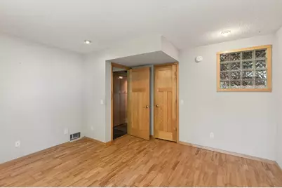 4008 Pennsylvania Avenue, Eagan, MN 55123 - Photo 23