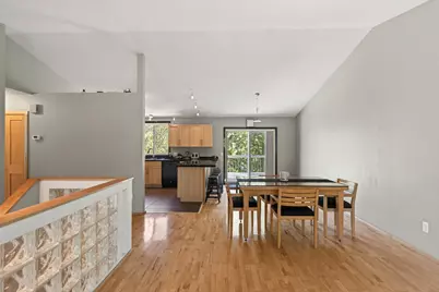 4008 Pennsylvania Avenue, Eagan, MN 55123 - Photo 9