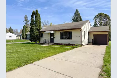 1224 Lake Street, Fergus Falls, MN 56537 - Photo 1