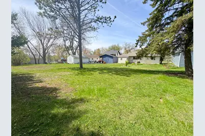 1224 Lake Street, Fergus Falls, MN 56537 - Photo 27