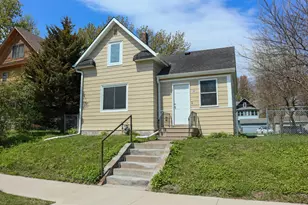 1021 Minnehaha Ave E, Saint Paul, MN 55106 - Photo 1