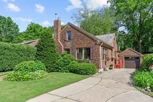 825 5th Ave SW, Faribault, MN 55021 - Photo 3