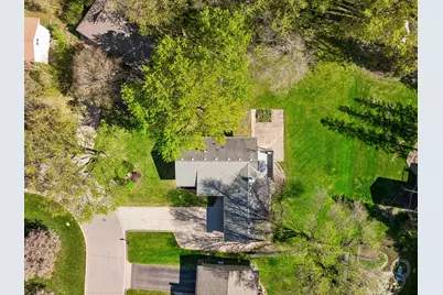 6401 Doron Lane, Edina, MN 55439 - Photo 37