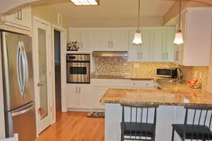 5181 Abercrombie Dr, Edina, MN 55439 - Photo 13