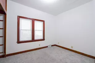 489 Whitall St, Saint Paul, MN 55130 - Photo 9