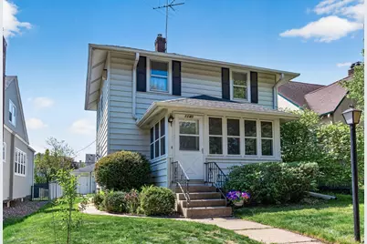 1140 Hawthorne Avenue E, Saint Paul, MN 55106 - Photo 1