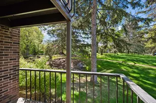 5501 Dewey Hill Rd, Edina, MN 55439 - Photo 45