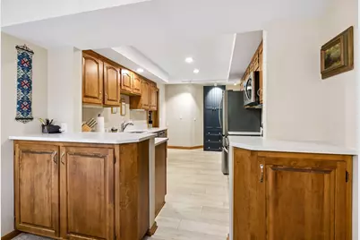 5501 Dewey Hill Road #140, Edina, MN 55439 - Photo 13