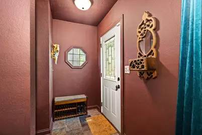 1042 Churchill Street, Saint Paul, MN 55103 - Photo 7