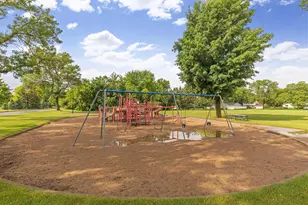 10416 Briar Cir, Bloomington, MN 55437 - Photo 35