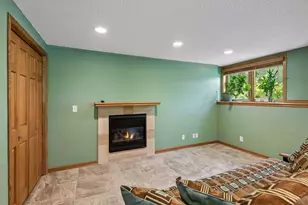 10416 Briar Cir, Bloomington, MN 55437 - Photo 23